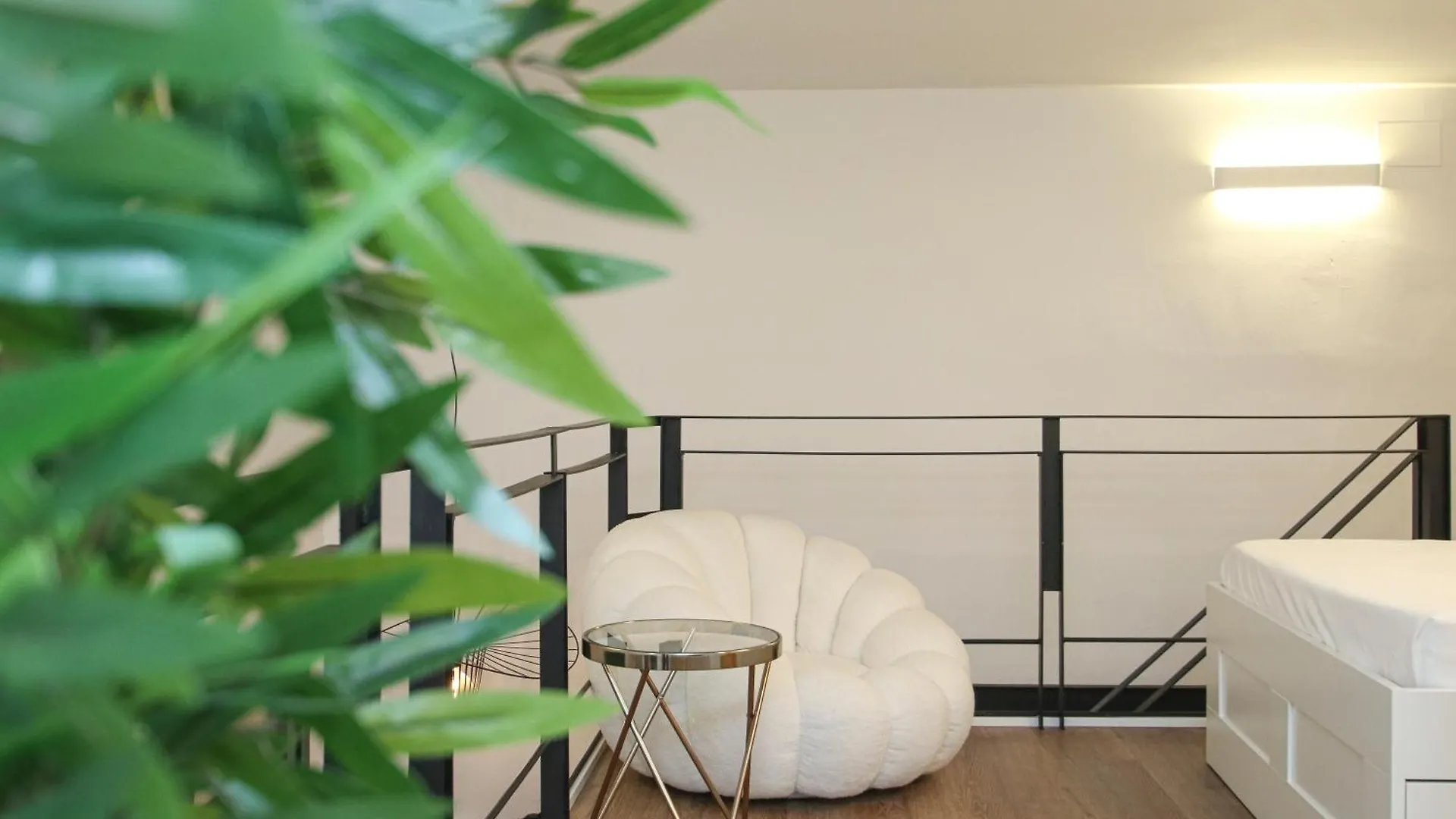 New! Luxurious & Chic Duplex Next To The Cathedral Apartment Seville