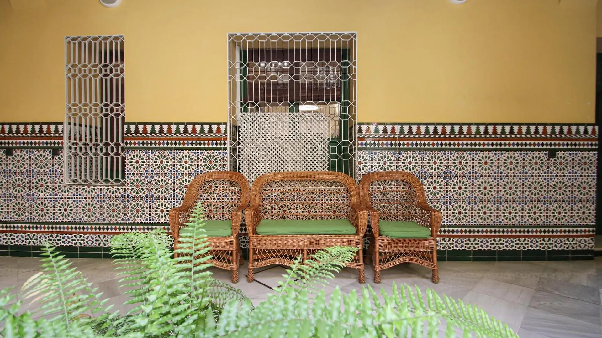 New! Luxurious & Chic Duplex Next To The Cathedral Apartment Seville