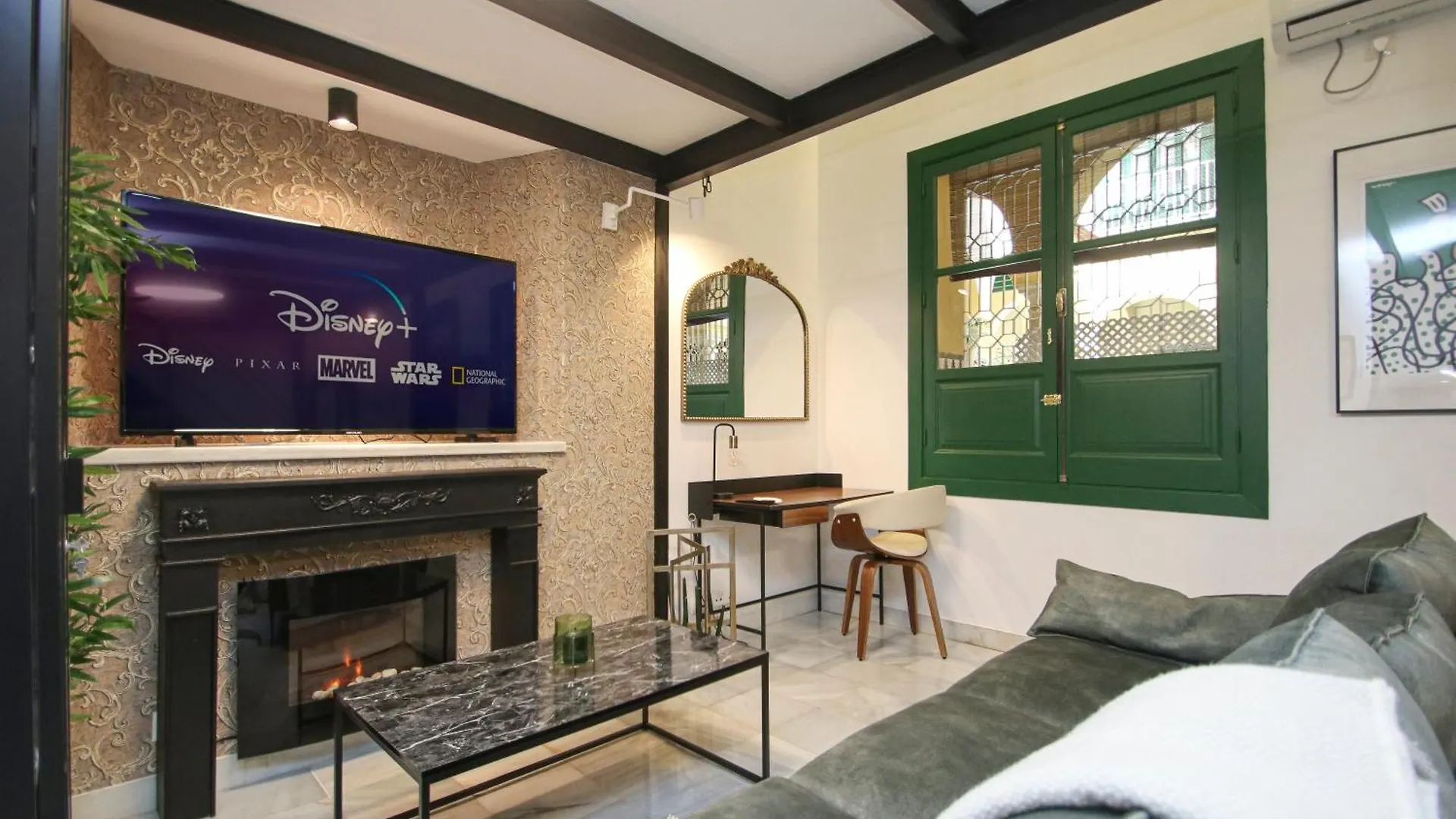 New! Luxurious & Chic Duplex Next To The Cathedral Apartment Seville