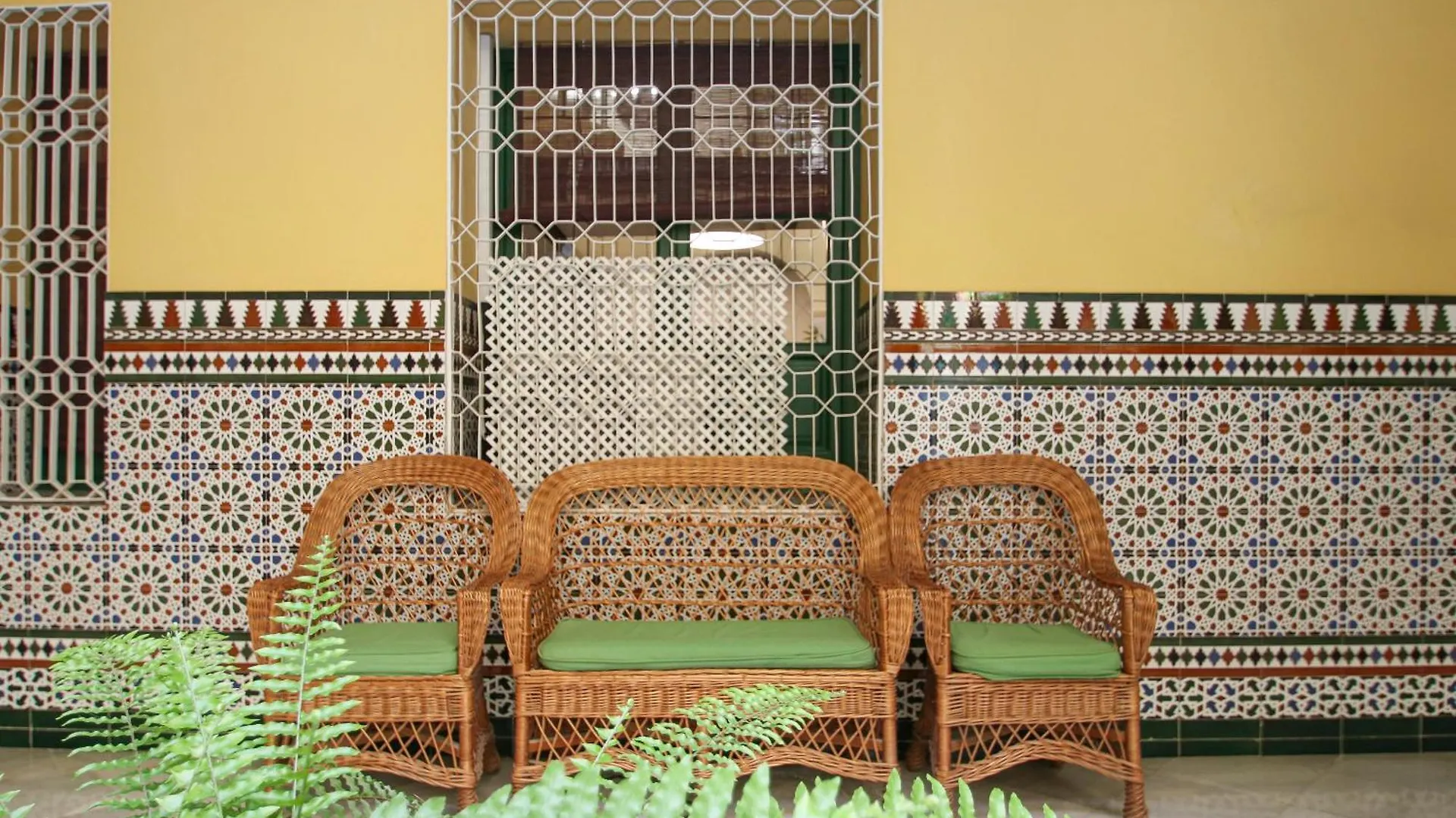 New! Luxurious & Chic Duplex Next To The Cathedral Apartment Seville Spain